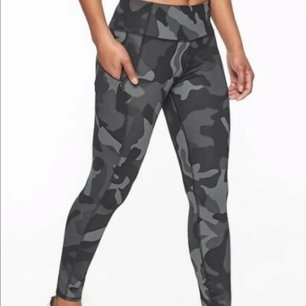 Camo contenders